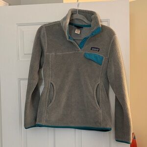 Small Patagonia retool Gray Fleece with Blue Accents